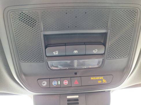 New 2025 GMC Acadia Elevation w/ Elevation Premium Package image 10