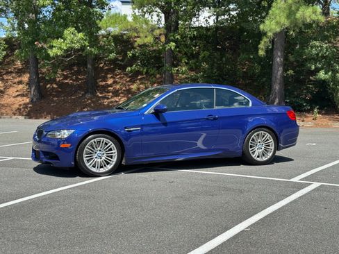 Used 2012 BMW M3 Convertible RWD image 5