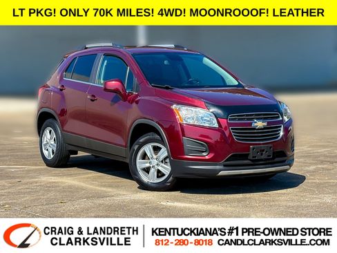 Used 2016 Chevrolet Trax LT w/ LT Sun and Sound Package AWD/4WD image 1