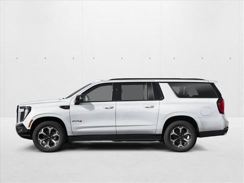New 2026 GMC Yukon XL AT4 AWD/4WD image 3