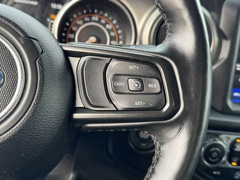 Used 2021 Jeep Wrangler Unlimited Sport w/ Sun And Sound Package image 30