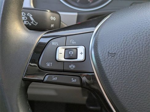 Used 2019 Volkswagen Atlas SE image 26