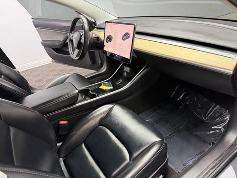 Used 2019 Tesla Model 3 Standard Range Plus RWD image 50
