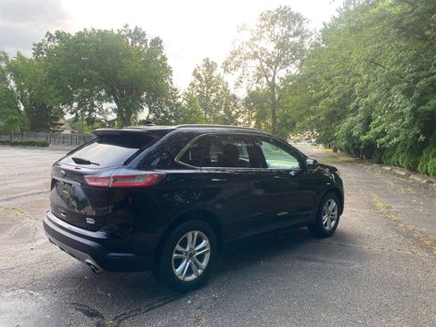 Used 2019 Ford Edge SEL w/ Equipment Group 201A AWD/4WD image 5