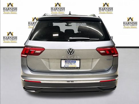 Used 2022 Volkswagen Tiguan S image 6