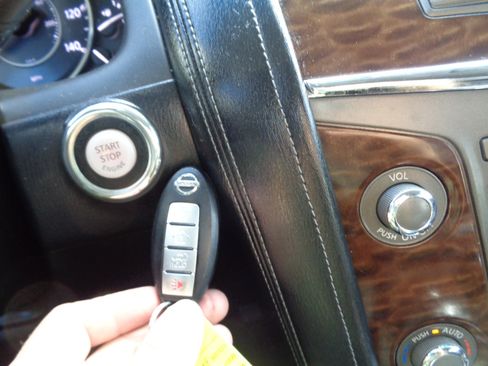 Used 2017 Nissan Armada SV w/ Driver Package image 21