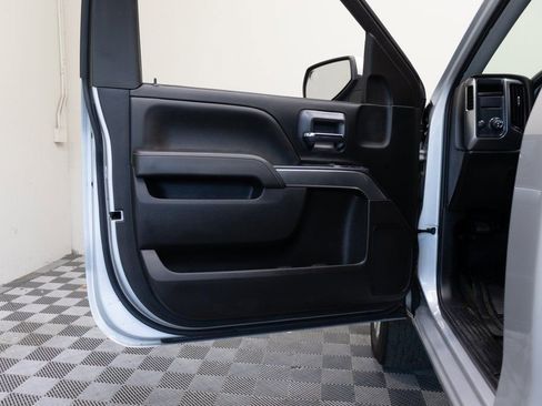 Used 2017 Chevrolet Silverado 1500 LT w/ LT Convenience Package image 15