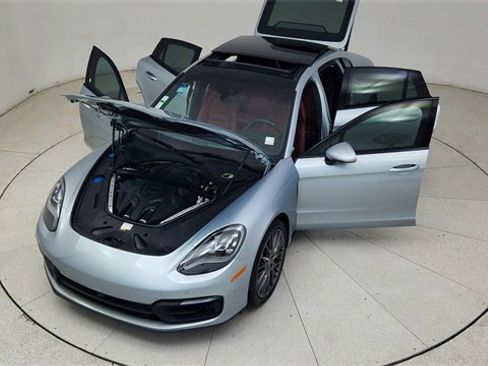 Used 2023 Porsche Panamera Platinum Edition image 84
