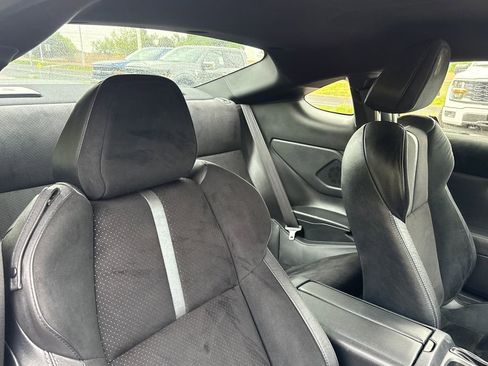 Used 2024 Toyota GR86 Premium RWD image 22