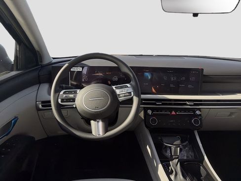 New 2026 Hyundai Tucson SEL FWD image 15