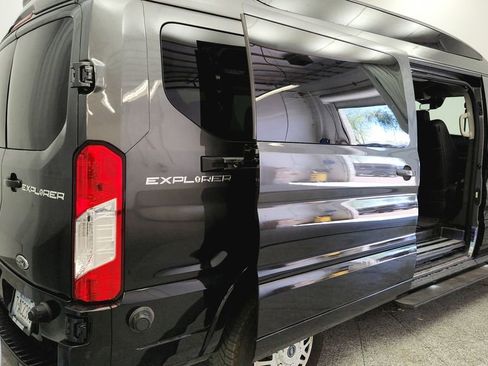 Used 2025 Ford Transit 150 Low Roof AWD image 5