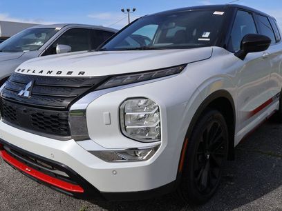 Used 2023 Mitsubishi Outlander SE