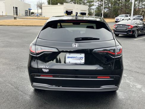 Certified 2024 Honda HR-V EX-L image 9