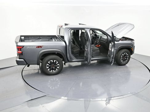 Used 2023 Nissan Frontier PRO-4X w/ Tow Package AWD/4WD image 23
