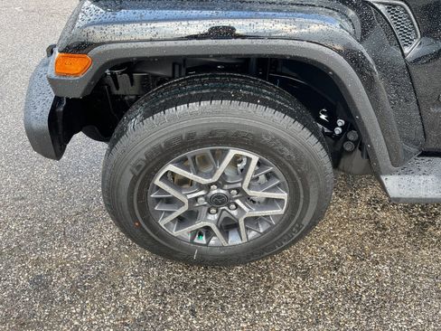 New 2026 Jeep Wrangler Sahara image 31