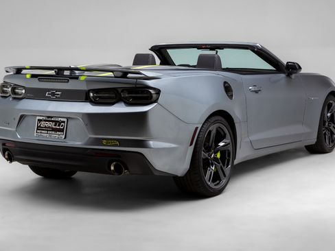 Used 2023 Chevrolet Camaro SS image 4