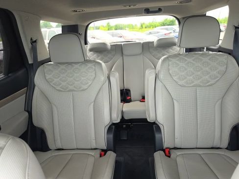 Used 2021 Hyundai Palisade Limited AWD/4WD image 13