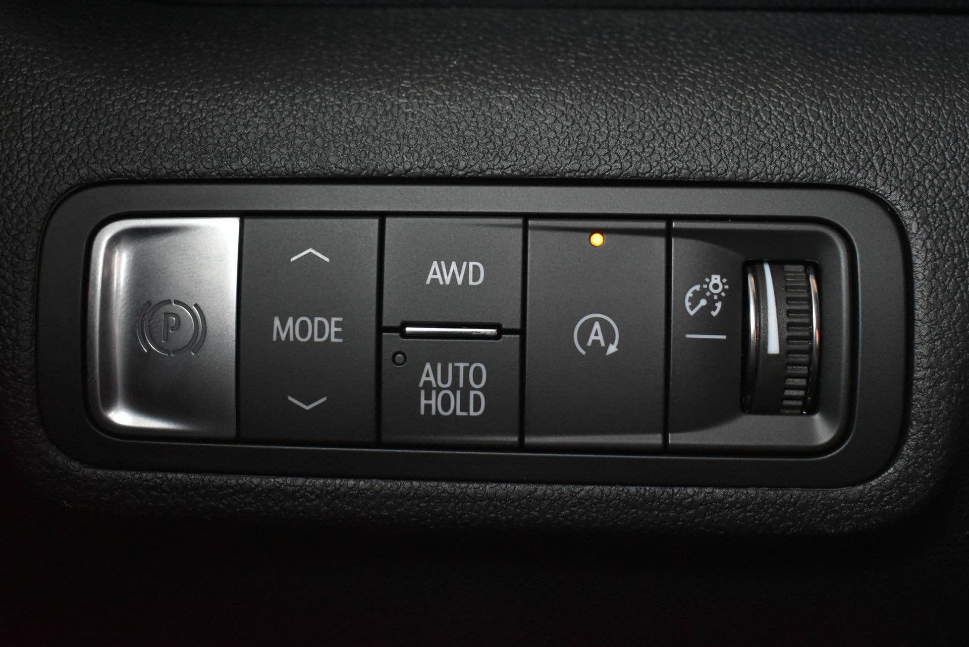 New 2026 GMC Terrain AT4 w/ Technology Package II AWD/4WD image 19