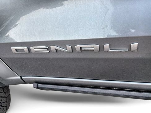 Certified 2025 GMC Canyon Denali AWD/4WD image 32