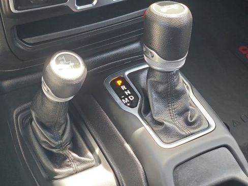 Used 2021 Jeep Wrangler Unlimited Sport AWD/4WD image 22