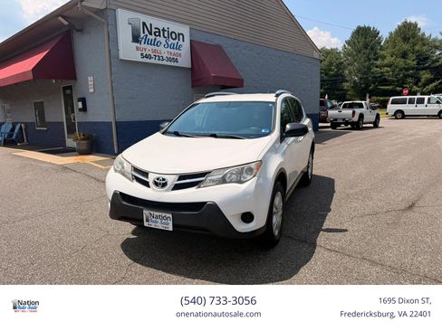 Used 2015 Toyota RAV4 LE AWD/4WD image 1