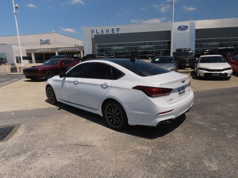 Used 2018 Genesis G80 3.3T Sport RWD image 17