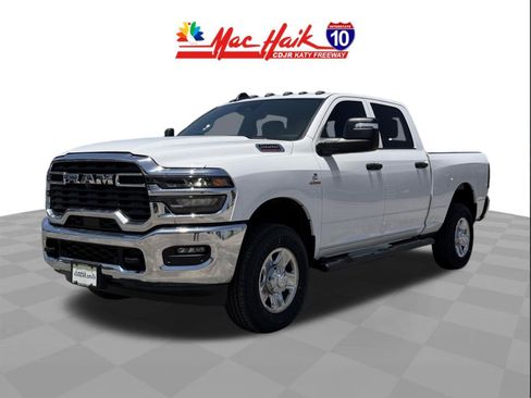 Used 2025 RAM 2500 Tradesman AWD/4WD image 4