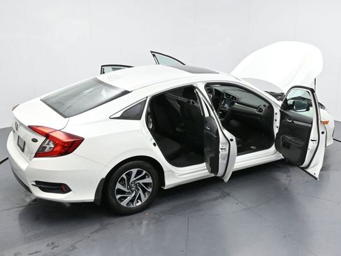 Used 2017 Honda Civic EX image 34