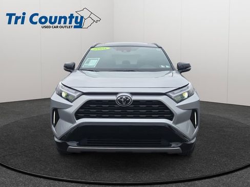 Used 2025 Toyota RAV4 XSE w/ Weather Package AWD/4WD image 2