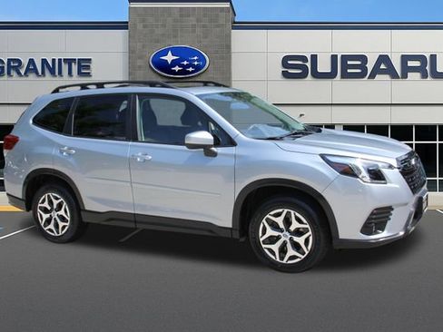 Certified 2024 Subaru Forester Premium AWD/4WD image 13
