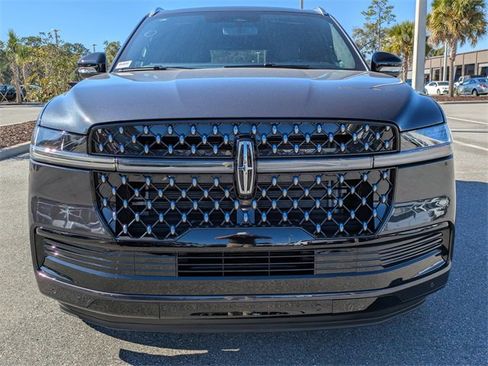 New 2025 Lincoln Navigator Black Label image 9