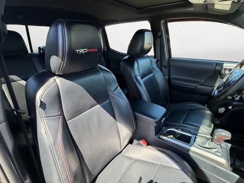 Used 2019 Toyota Tacoma TRD Pro AWD/4WD image 25
