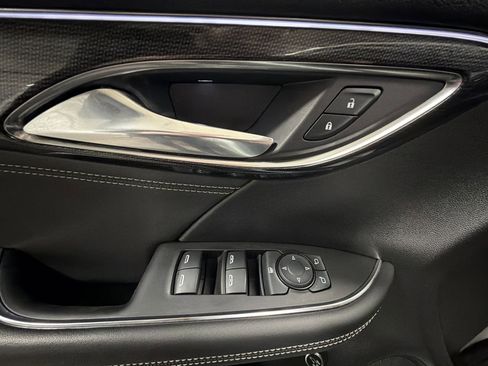 Used 2023 Buick Envision Preferred image 22