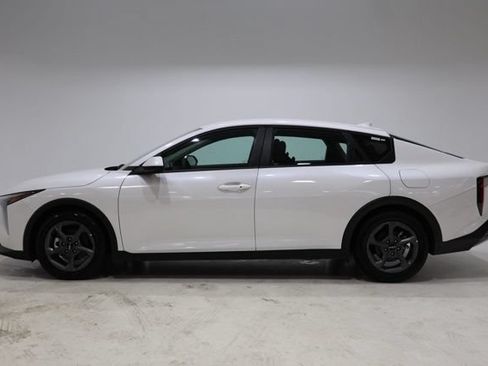 Used 2025 Kia K4 FWD image 4