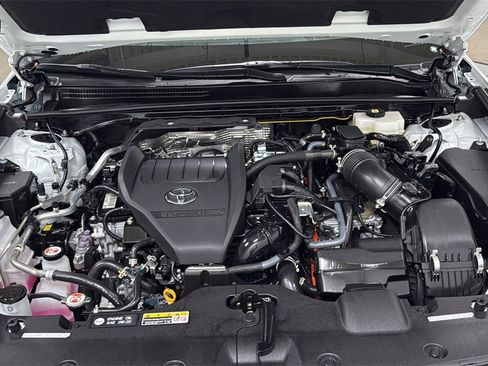 Certified 2026 Toyota Crown Platinum image 25