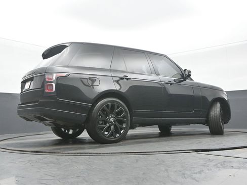 Used 2018 Land Rover Range Rover Supercharged image 32