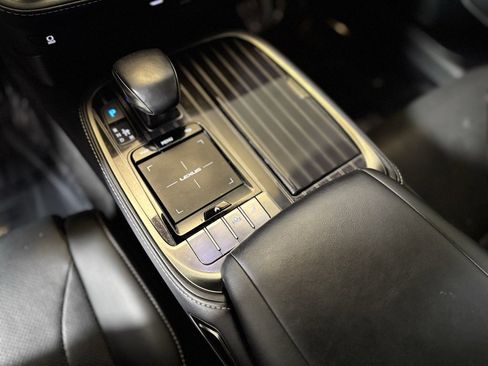 Used 2019 Lexus LS 500 image 15