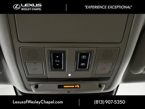 Used 2021 Jaguar F-PACE S image 33