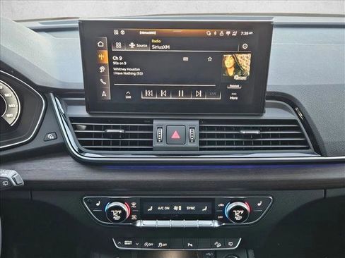 Used 2025 Audi Q5 2.0T Premium Plus image 13