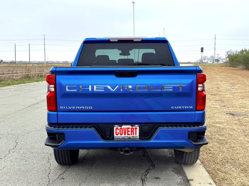 Used 2023 Chevrolet Silverado 1500 Custom image 7