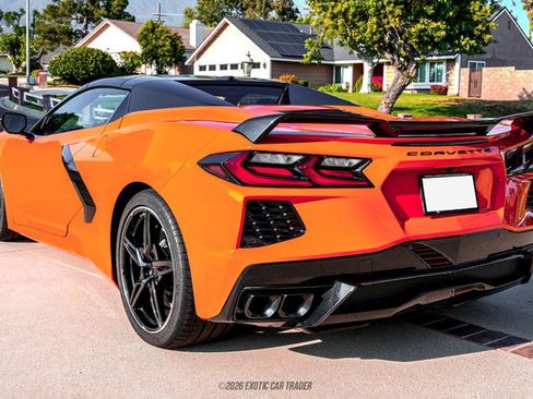 Used 2023 Chevrolet Corvette Stingray Preferred Conv w/ Z51 Performance Package RWD image 20