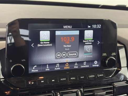 Certified 2023 Nissan Pathfinder SL w/ Lighting Package (N92) image 19