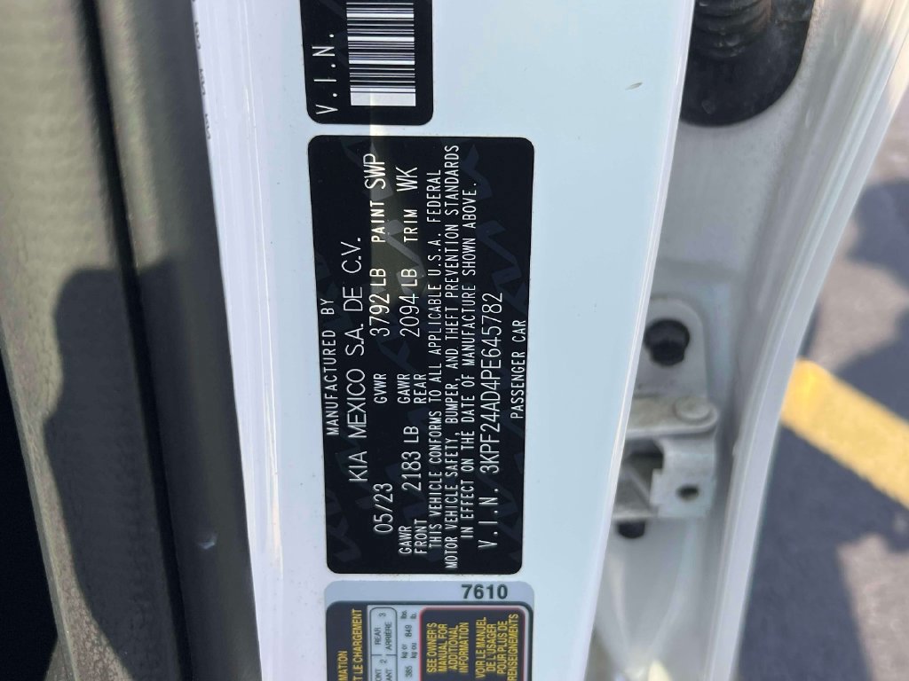Certified 2023 Kia Forte LXS FWD image 18