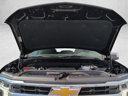 New 2026 Chevrolet Silverado 1500 LT image 17