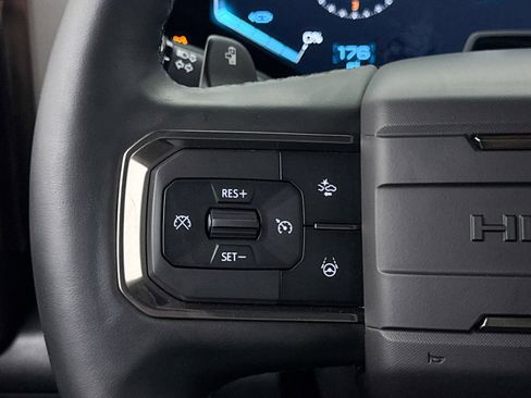 Used 2025 GMC Hummer EV 2X image 35