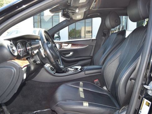 Used 2017 Mercedes-Benz E 300 4MATIC image 16