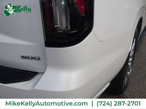 Used 2021 Cadillac Escalade Premium Luxury w/ Driver Assist Tech Package image 9