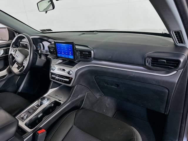 Used 2022 Ford Explorer XLT AWD/4WD image 14