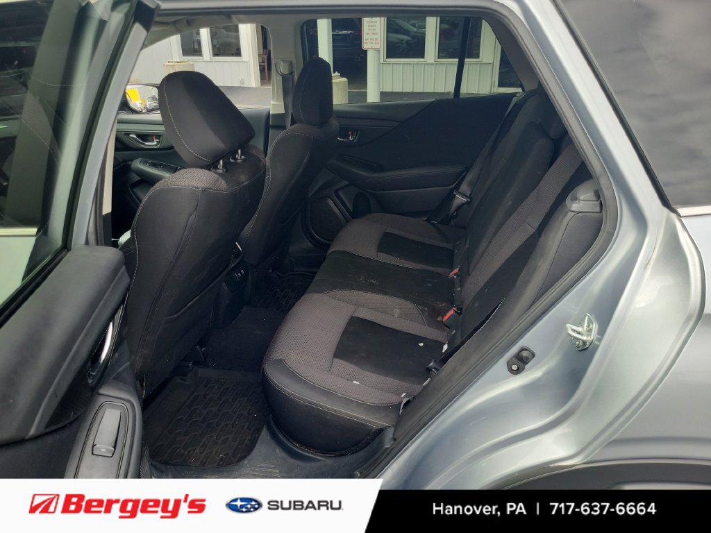 Used 2022 Subaru Outback Premium AWD/4WD image 9