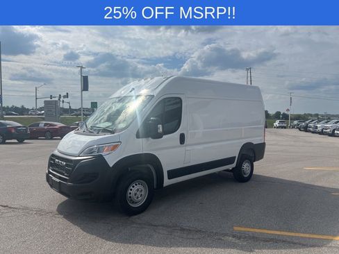 New 2026 RAM ProMaster 1500 w/ Cold Weather Group image 10